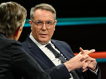 Markus Lanz hat im Gespräch mit Alexander Schweitzer gegen Bärbel Bas geschossen.