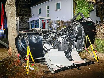 Schwerer Verkehrsunfall in Ludwigsburg - Zwei Tote