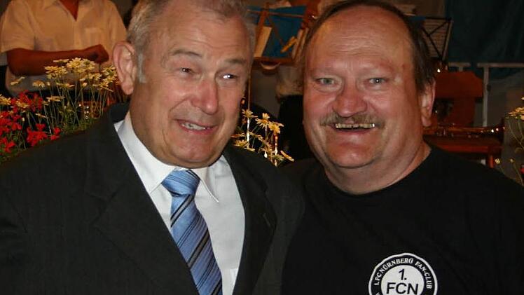 Otto Scheer mit Ministrpräsident Günther Beckstein im Jahr 2008