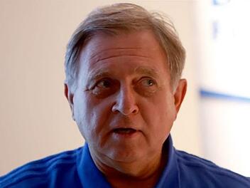 Gerhard Pech ist Schiedsrichter seit 42 Jahren und führte den mittelfränkischen Bezirk neun Jahre als Obmann. Nun gibt er sein Amt ab.