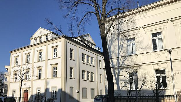 In den prachtvollen Vorderhäusern in der Hainstraße lebten einst die Hopfenhändler.  Foto: Eva-Maria Bast