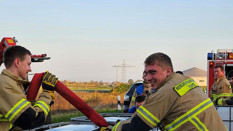 Fürth: Landwirt entdeckt Panzergranate auf Feld - "kann zu lautem Knall kommen"