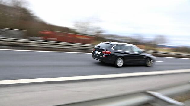 Die A73 (Frankenschnellweg) war nach einem Unfall zwischen dem Kreuz F&uuml;rth/Erlangen und Erlangen-Eltersdorf in Richtung N&uuml;rnberg mehrere Stunden gesperrt. Mittlerweile ist die Stra&szlig;e aber frei und der Verkehr flie&szlig;t wieder. Symbolfoto: Ferdinand Merzbach