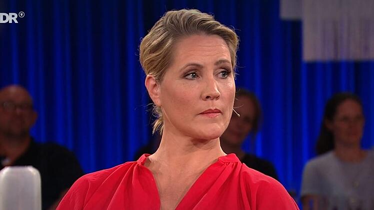 Die ehemalige "Tagesschau"-Sprecherin Judith Rakers hat im "Kölner Treff" von ihrem Umzug nach Rügen erzählt.
