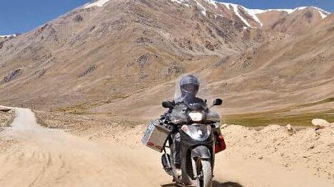 Quer durch die Natur ging der Trip in Zentralasien. Foto: Thomas Bäumel
