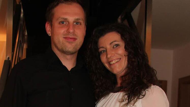 Sie freuen sich auf den Fasching: Simone Sesselmann und Dominic Kozany Foto: Sonny Adam