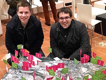 Maximilian Stopfer und Konrad K&ouml;rner im Ideen-Amt  Foto: privat