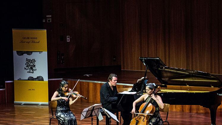Mit großem Erfolg gastierte das Trio con Brio Copenhagen bereits zum dritten Mal bei der Gesellschaft der Musikfreunde Coburg.Foto: Jochen Berger