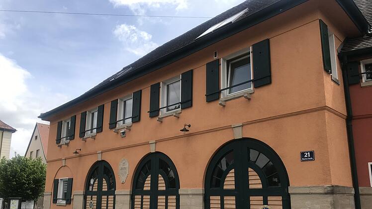 Heimatstil mit expressionistischen Anklängen: Das 1923 errichtete Gebäude der n Feuerwehr Blaich steht unter Denkmalschutz. Foto: Wolfgang Schoberth