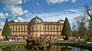 Die Würzburger Residenz im Frühling
