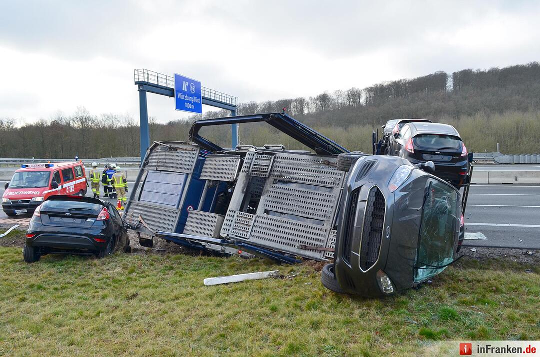 Schwerer Unfall mit Autotransporter auf A3 bei Würzburg