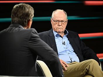 SPD-Politiker Peer Steinbrück forderte bei "Markus Lanz" eine erhebliche Reform des Sozialstaates.