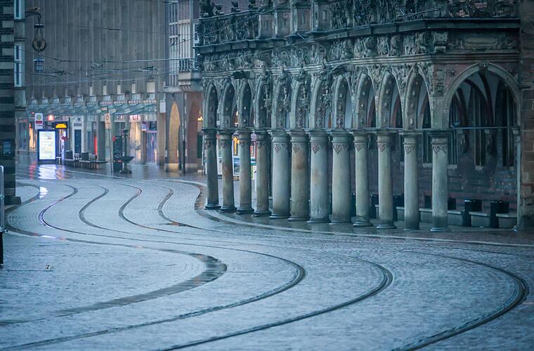 Verdi-Streik legt Nahverkehr lahm - Rückkehr am Sonntag