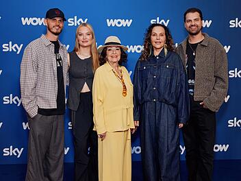 Die Protagonisten von "Diese Ochsenknechts"(v.l.): Nino Sifkovits, Cheyenne Savannah Ochsenknecht, B&auml;rbel Ochsenknecht, Natascha Ochsenknecht und Jimi Blue Ochsenknecht. Der Sender RTL hat die Folgen der f&uuml;nften Staffel aus dem Programm gestrichen.