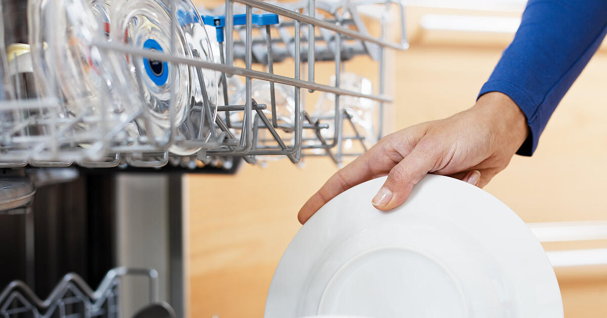 Loading the dishwasher: Almost everyone makes one of these 7 mistakes