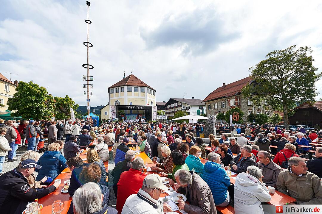 Schlüsselfelderin ist neue bayerische Weißwurstkönigin