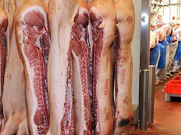 Mit Rind- und Schweinefleisch gehört ein Großhändler aus Burgpreppach seit Jahren zu den Marktführern. Symbolfoto: epd