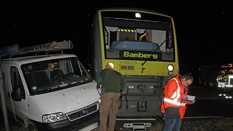 Von Verantwortlichen der Bahn  wie auch der Polizei wurde der Sachverhalt aufgenommen