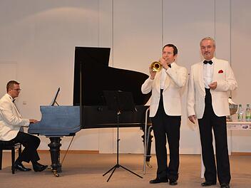 Das "Trio Palazzo" begeisterte sein Publikum nicht mit den Songs von Udo Jürgnes.  Foto: Björn Hein