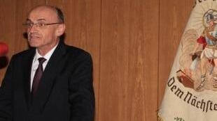 Landrat Wilhelm Schneider gab den Schirmherrn