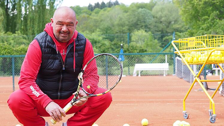 Anil Husaric ist der neue Tennis-Trainer beim TC Rot Weiß Bad Kissingen.Jürgen Schmitt