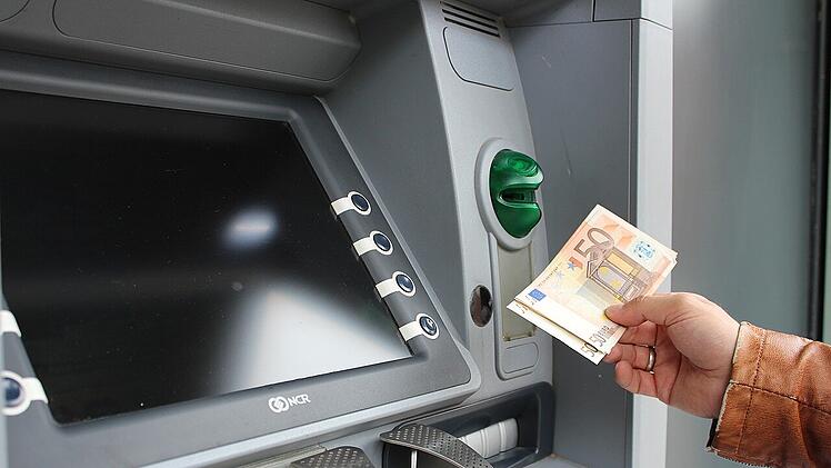 Wer in die Phishing-Falle hineintappt, muss schnell handeln.