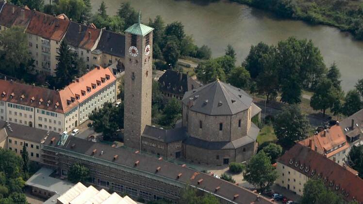 Die Bamberger Erlöserkirche am Kunigundendamm. Foto: Ronald Rinklef