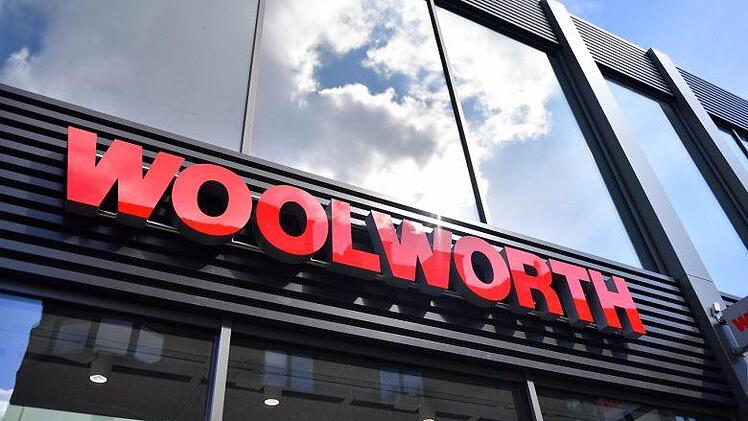 Woolworth ruft derzeit zwei Spielzeugwaffen zur&uuml;ck: Scheinbar ist die Schusskraft zu hoch - Kinder k&ouml;nnten sich verletzen. Foto: Woolworth