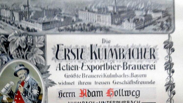 Stolzer Tag für Adam Hollweg Am 6. Juli 1956 konnte er das Gedenkblatt für fünfzigjährigen Bierbezug durch die EKU entgegennehmen. Repro: Helmut Geiger