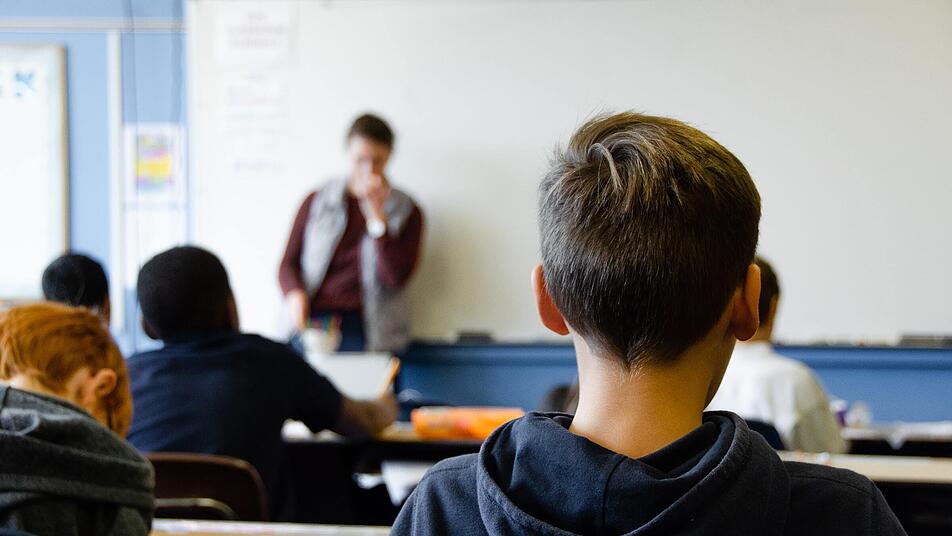 Angst vor der Schule erkennen was Eltern tun können