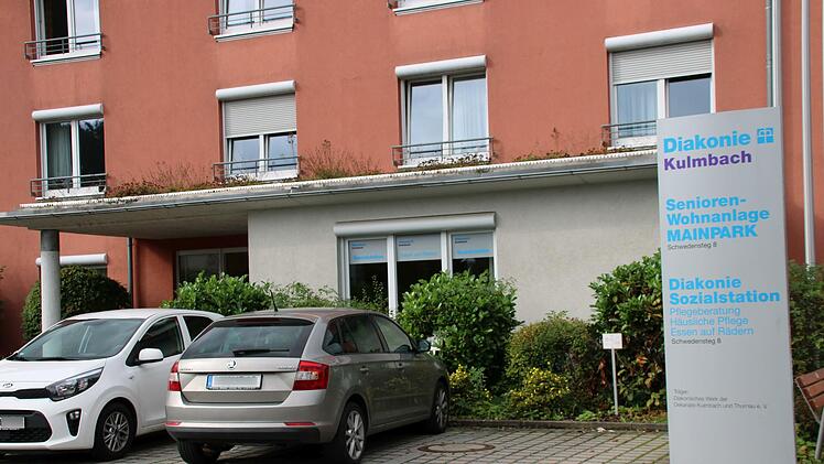Die Tage der Seniorenwohnanlage "Mainpark" in Kulmbach sind gezählt. 2023 ziehen die Bewohner in das Wohnstift in der Tilsiter Straße um. Foto: Katrin Geyer
