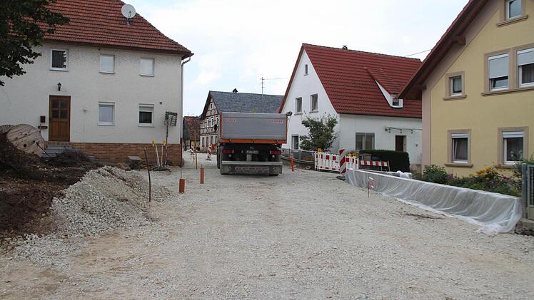 Hier einige Bilder zum Vergleich: Schmeilsdorf während der Bauphase ... Foto: Jürgen Gärtner