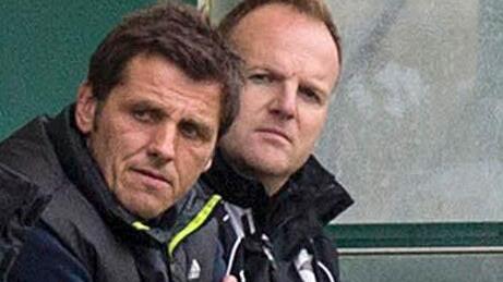 Unzertrennlich für viele Jahre auf der Jahn-Bank: Der ehemalige Trainer Michael Hutzler (l.) und Torwarttrainer Dirk Schrott (r.). Nach sieben Jahren ist für Schrott nun allerdings Schluss, für Hutzler endete die Ära in Forchheim bereits im Winter.  Foto: Rene Ruprecht/Archiv