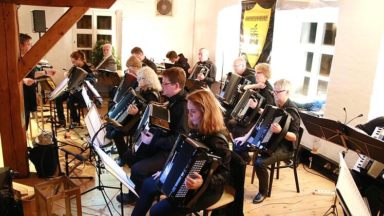Das Orchester in Aktion.