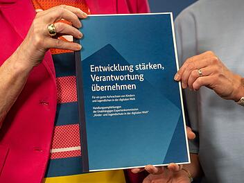 Empfehlungen Social-Media-Kommission