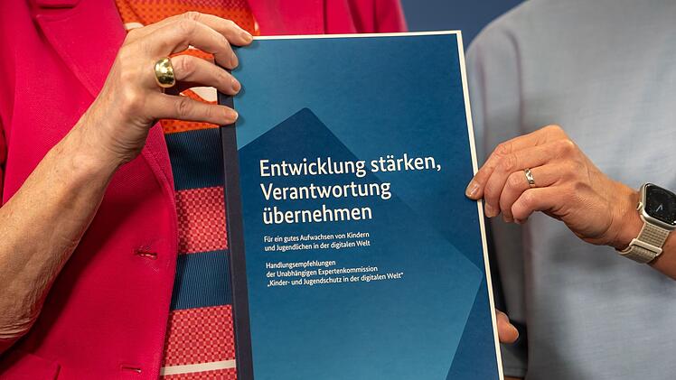 Empfehlungen Social-Media-Kommission