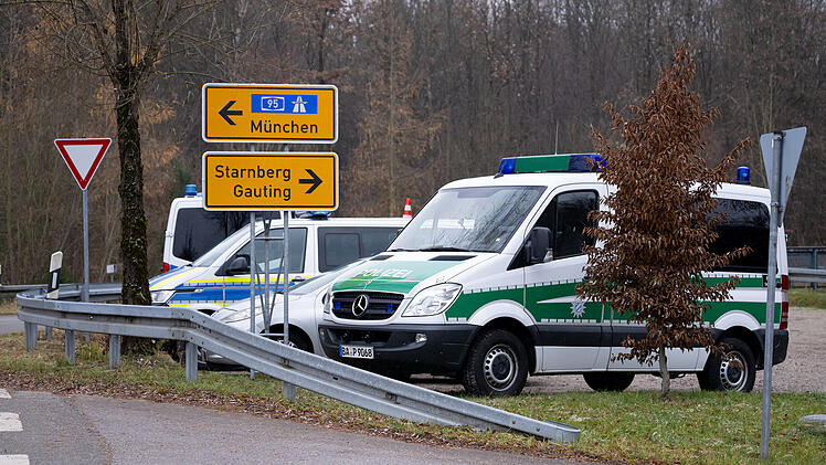 Nach dem Fund einer Frauenleiche im Wald bei München