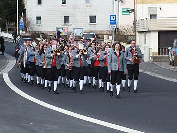 Die Waldfensterer Musiker haben sich einem Wertungsspiel gestellt und erhielten die höchste Auszeichnung. Fotos: Archiv Björn Hein