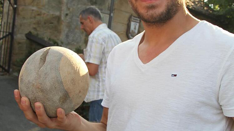 Michael Högen hat noch nie beim Kerwa-Kegeln mitgemacht. Mit 22 Punkten fiel seine Premiere aber nicht schlecht aus.