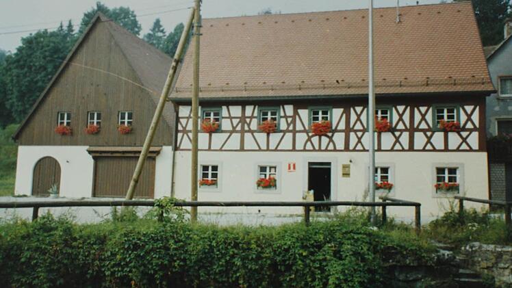 Oertelhaus und Oertelscheune sind fertig. Repro: Carmen Schwind