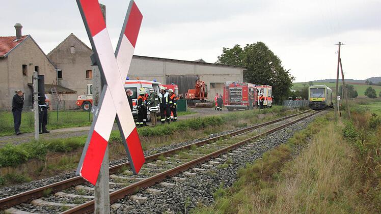Rund 120 Meter wurde das Auto mitgeschleift.Foto: Ralf Kestel