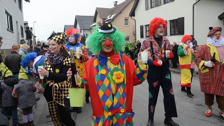 Die freundlichen Harlekins der Soldatenkameradschaft Rothenkirchen