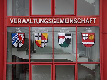 Ansprechpartner für Bürger aus Geroda, Oberleichtersbach, Schondra und Riedenberg ist die Verwaltungsgemeinschaft Bad Brückenau. Foto: Ulrike Müller