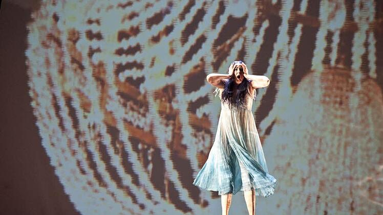 Szene aus "Rusalka" mit Ekaterina Godovanets