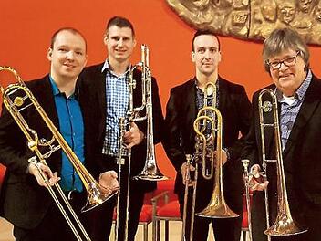 Das Posaunenquartett mit Professor Harry Ries (rechts) bietet Klassik zum Jahresausklang. Foto: Günther Geiling