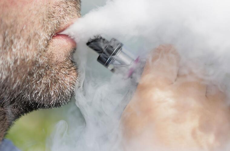 Zoll-Ärger: Die E-Zigaretten-Branche zieht vor Gericht