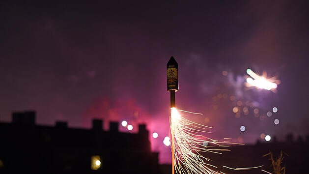 Silvester, Böller, Raketen
