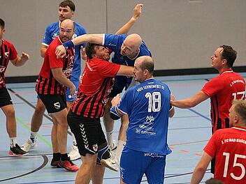 FC Bad Br&uuml;ckenau h&auml;lt erst gut mit und bricht dann ein