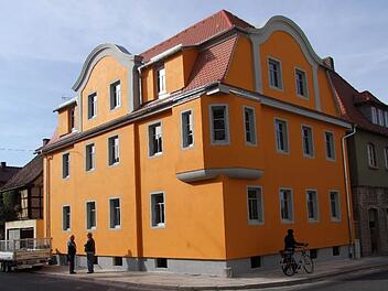 So fröhlich kommt das Schönbornhaus jetzt daher.  Foto: Berthold