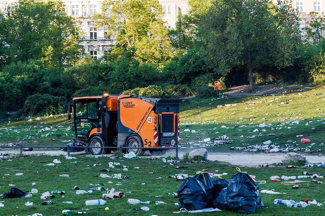 Nach den Demonstrationen zum 1. Mai in Berlin